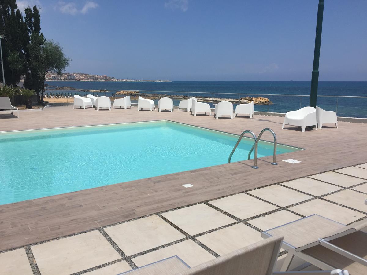 Do'mmilio Crotone